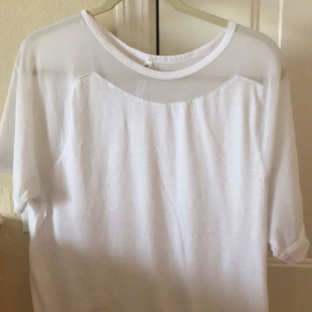Fabletics shirt